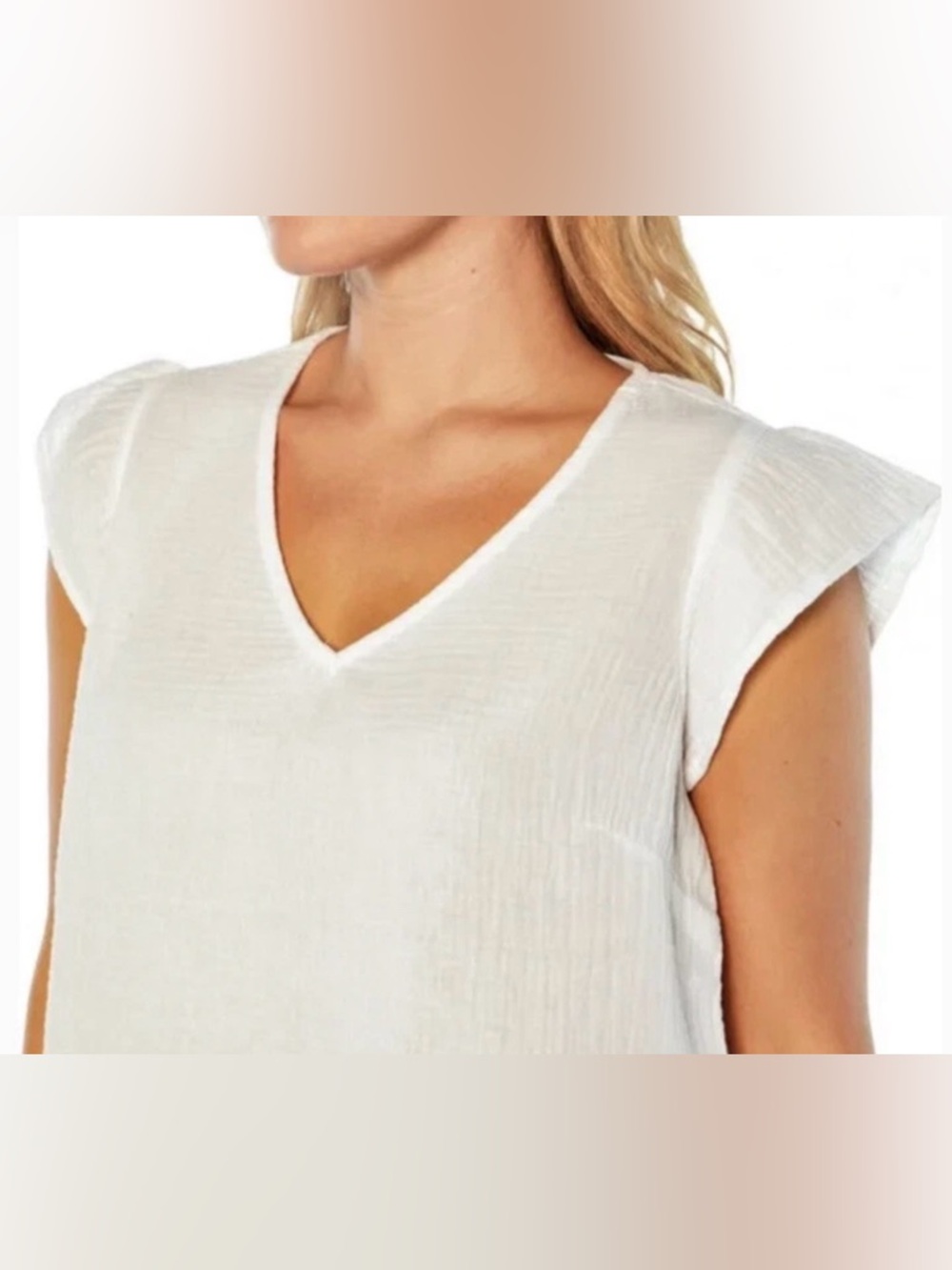 Three Dots Women’s White V-Neck Short Sleeve Comfort Gauze Blouse Size Medium